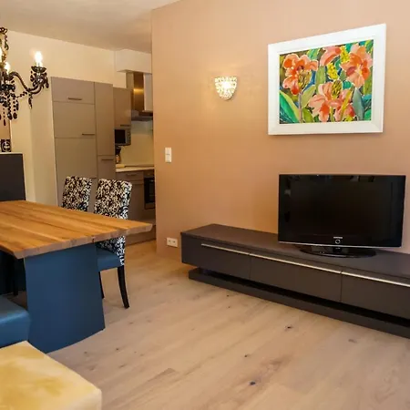 Haus Tannengruen זיפלד אין טירול