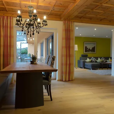 Haus Tannengruen זיפלד אין טירול
